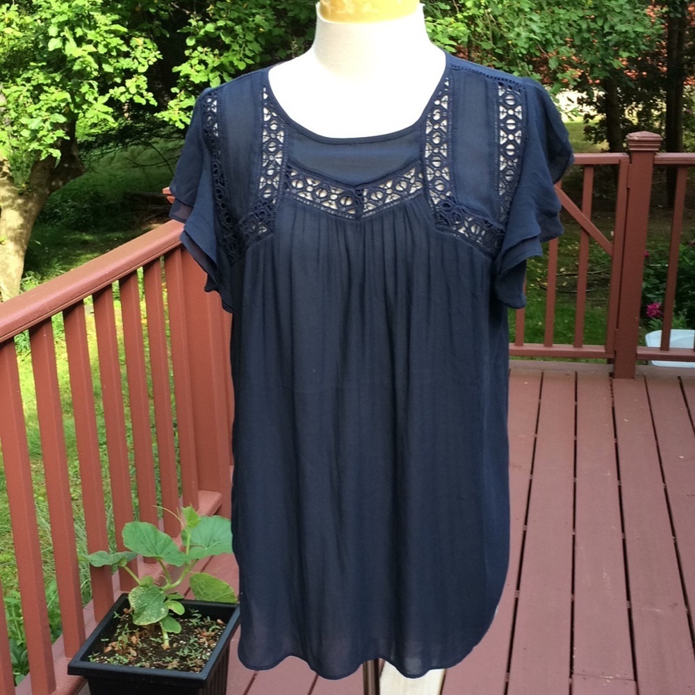 NWT! Ann Taylor Factory navy ruffled sleeve blouse